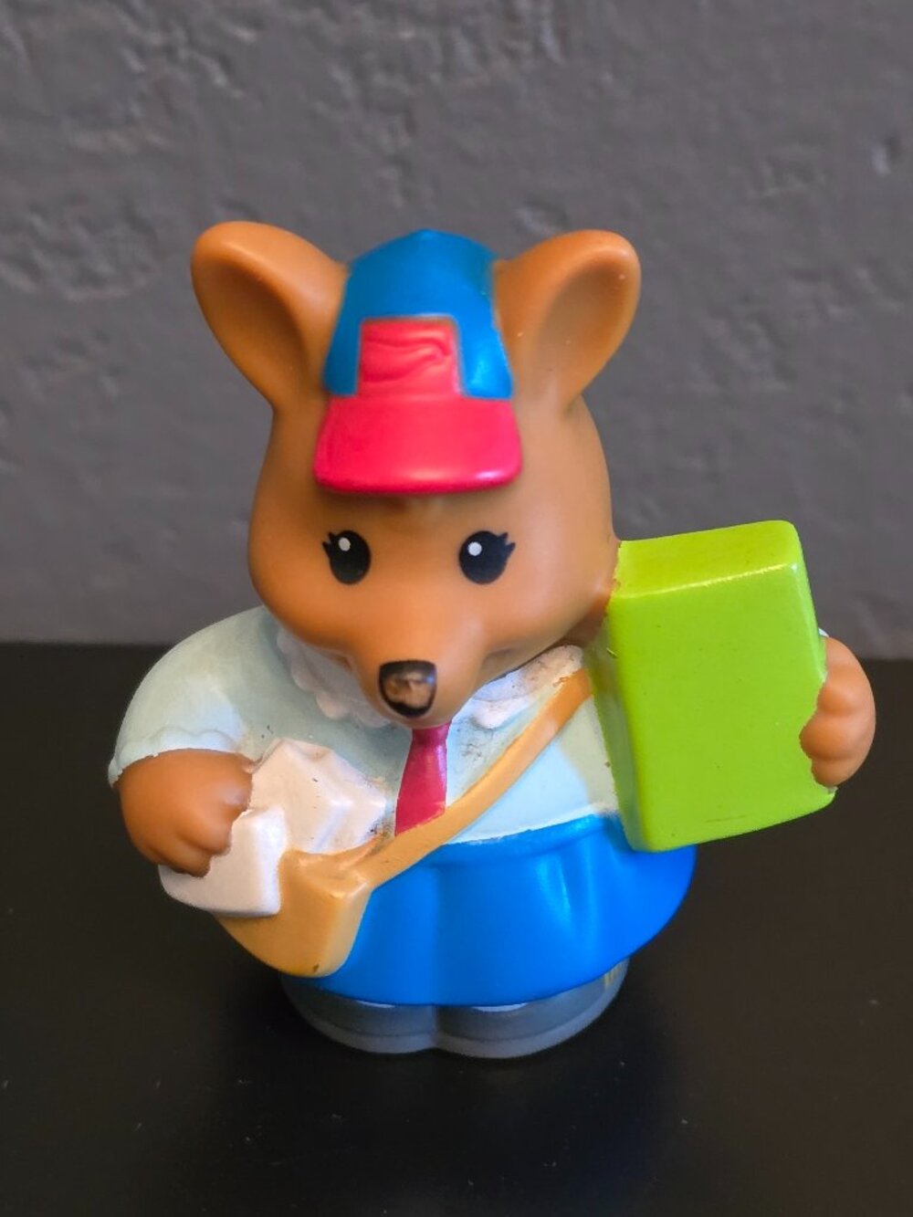 Fisher Price Little People Rita Letta Kangaroo Animalville Mail Carrier 2009